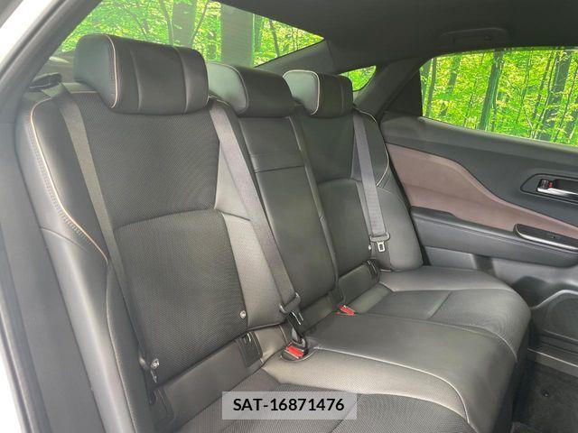 Toyota Crown Crossover 2024-02 8848549-8