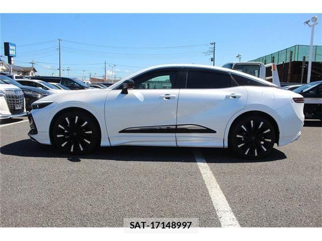 Toyota Crown Crossover 2024-09 8848553-10