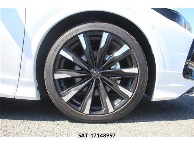 Toyota Crown Crossover 2024-09 8848553-15