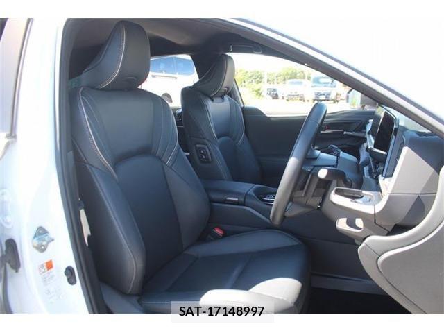 Toyota Crown Crossover 2024-09 8848553-20