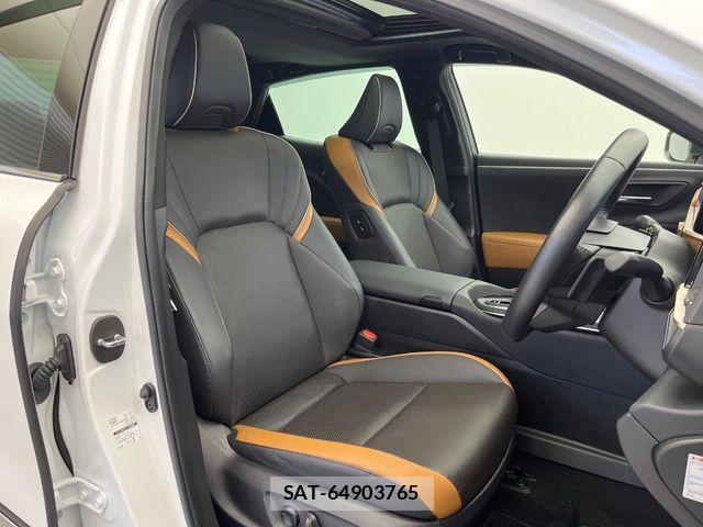 Toyota Crown Crossover 2023-01 8848550-9