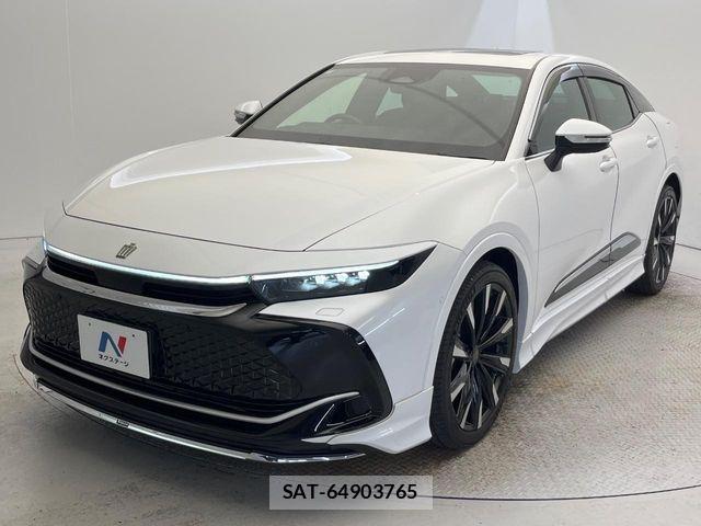 Toyota Crown Crossover 2023-01 8848550-16