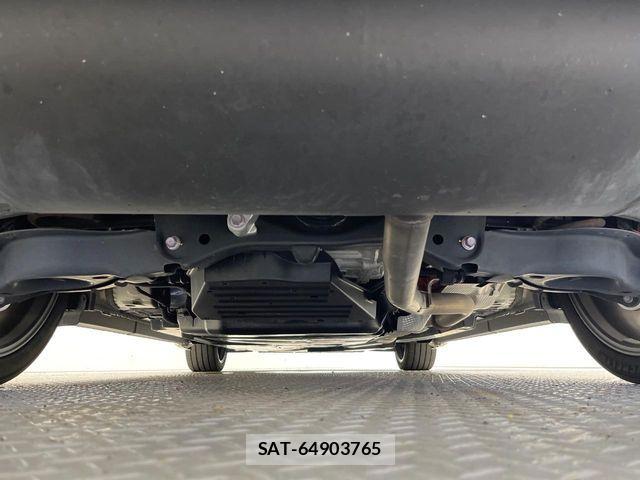 Toyota Crown Crossover 2023-01 8848550-19