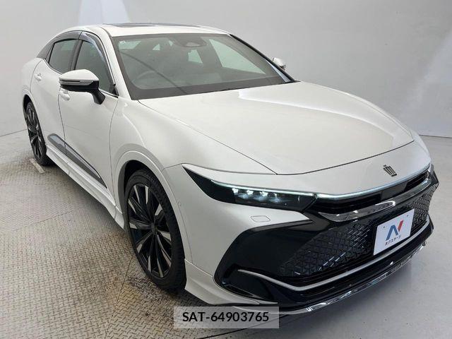 Toyota Crown Crossover 2023-01 8848550-2