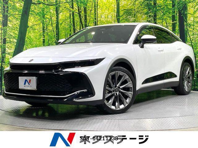 Toyota Crown Crossover 2024-03 8848552-0