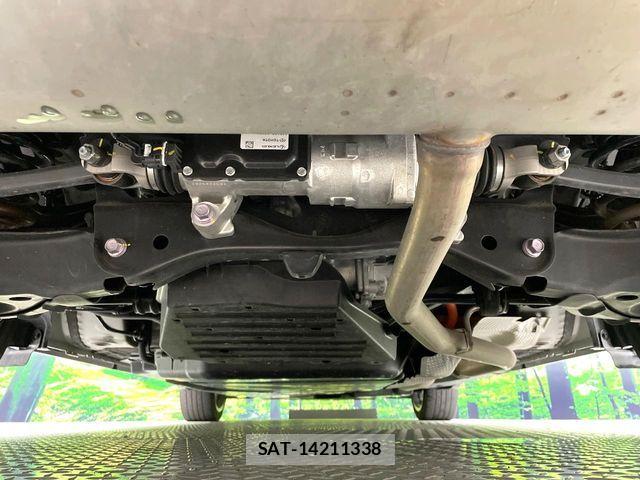 Toyota Crown Crossover 2024-03 8848552-18
