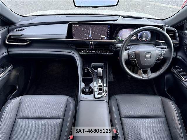 Toyota Crown Crossover 2023-01 8848556-1