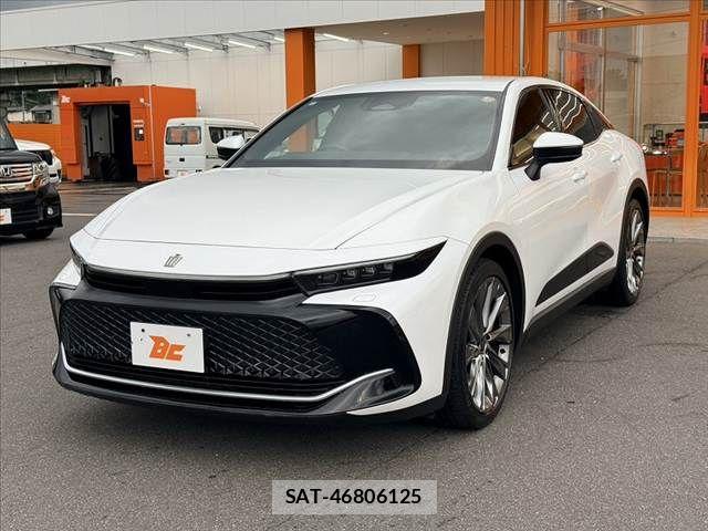 Toyota Crown Crossover 2023-01 8848556-7