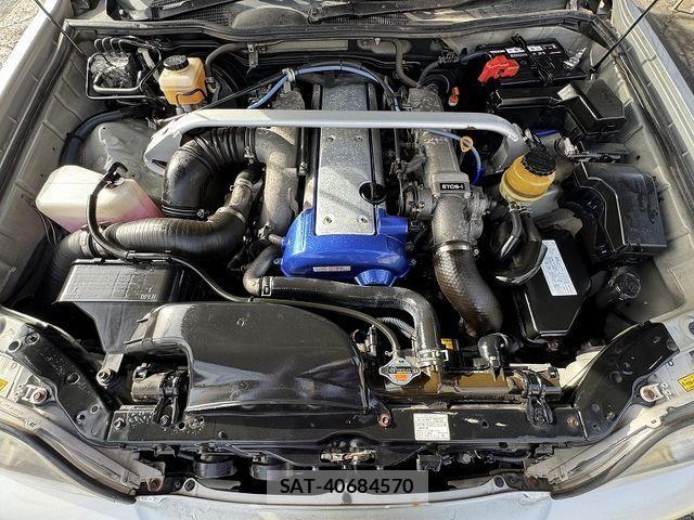 Toyota CROWN ESTATE 2003-04 2727001-21