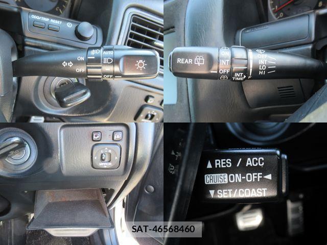 Toyota CROWN ESTATE 2007-05 3766824-16
