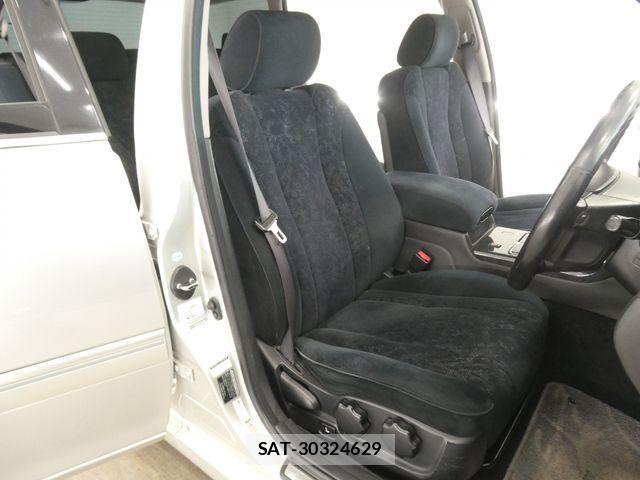 Toyota CROWN ESTATE 2002-05 7020240-16