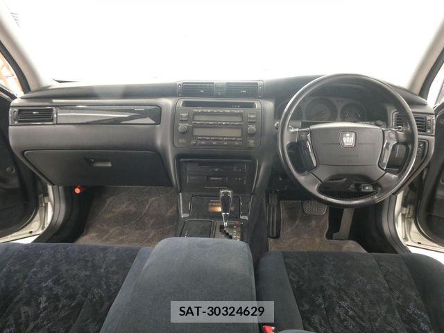 Toyota CROWN ESTATE 2002-05 7020240-2