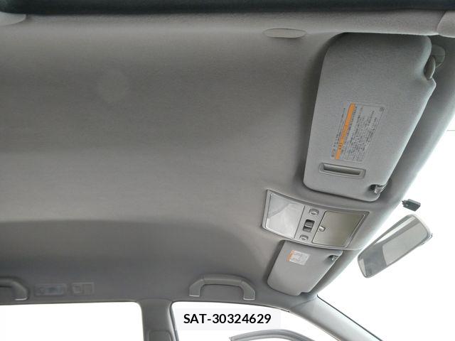 Toyota CROWN ESTATE 2002-05 7020240-29