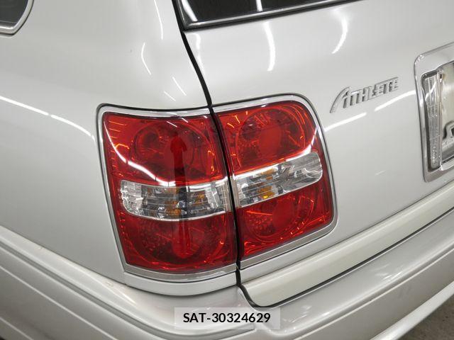 Toyota CROWN ESTATE 2002-05 7020240-8