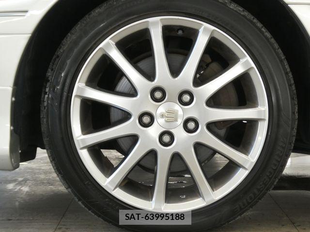Toyota CROWN ESTATE 2000-03 8073358-9