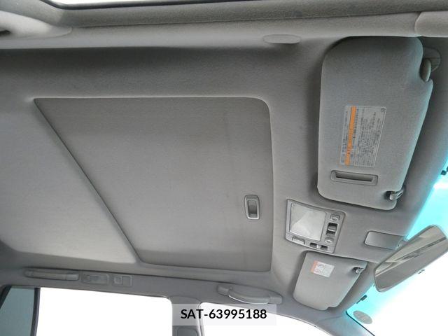Toyota CROWN ESTATE 2000-03 8073358-28