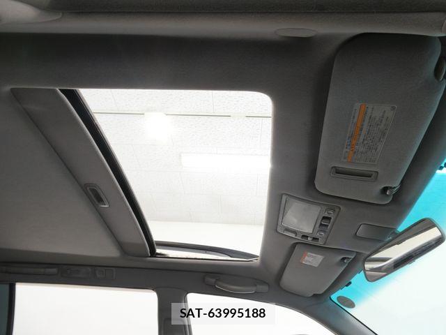 Toyota CROWN ESTATE 2000-03 8073358-29