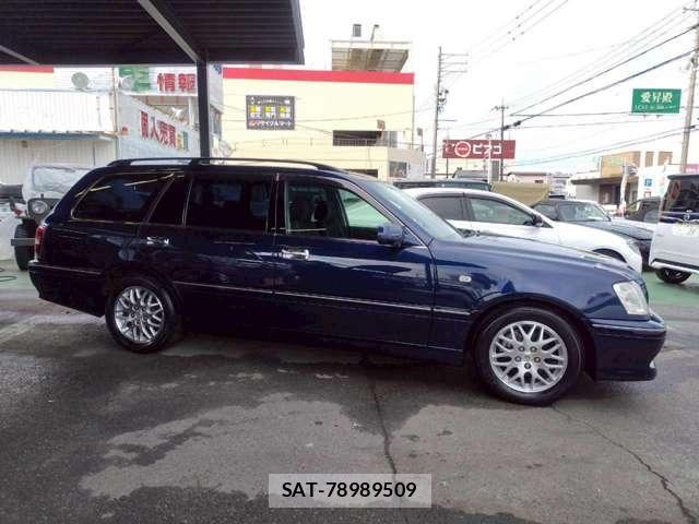Toyota CROWN ESTATE 2006-06 8098632-5