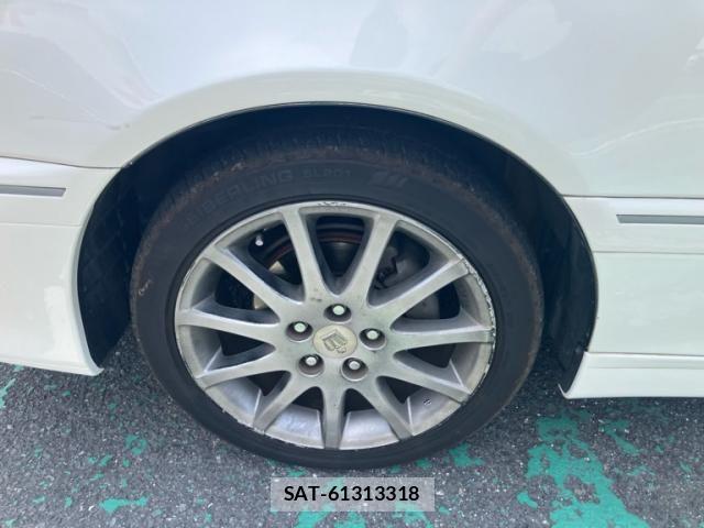 Toyota CROWN ESTATE 2002-11 8098633-9