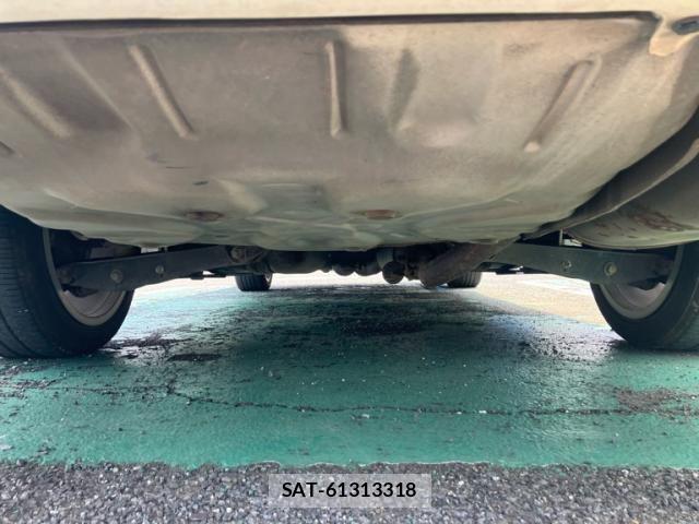 Toyota CROWN ESTATE 2002-11 8098633-5