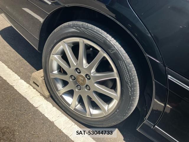 Toyota CROWN ESTATE 2006-06 8229366-3