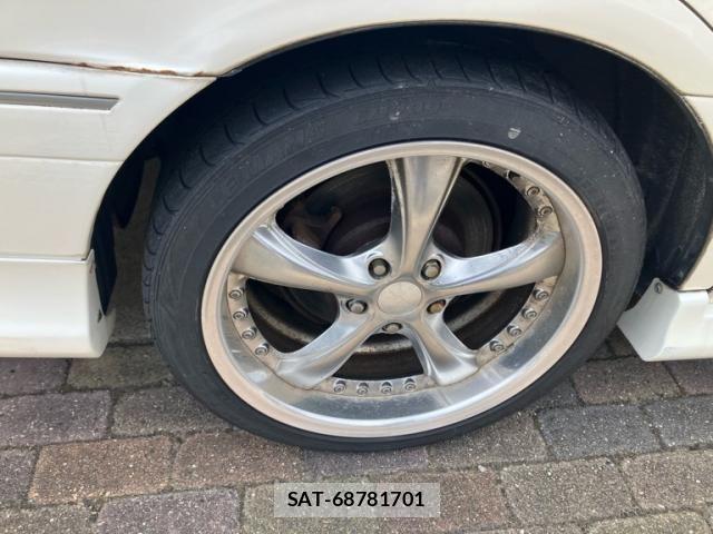 Toyota CROWN ESTATE 2000-04 8335324-9