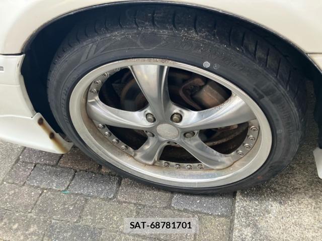 Toyota CROWN ESTATE 2000-04 8335324-11