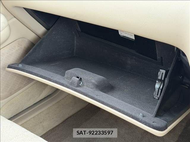 Toyota CROWN ESTATE 2003-07 8354206-16