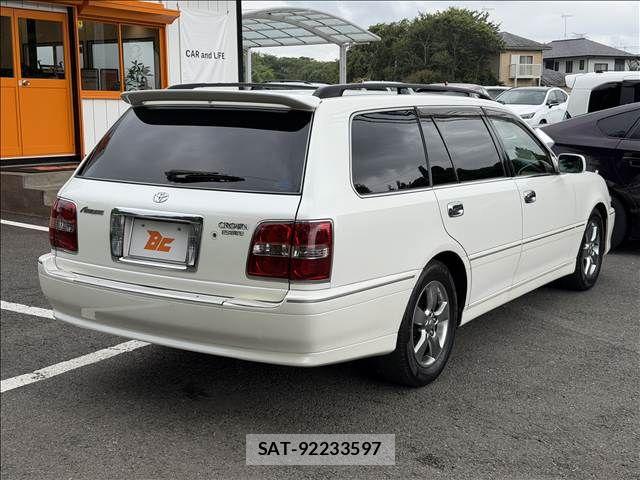 Toyota CROWN ESTATE 2003-07 8354206-23