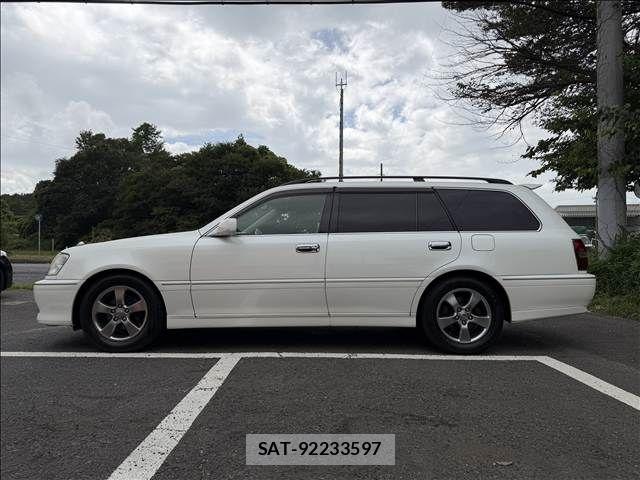 Toyota CROWN ESTATE 2003-07 8354206-5
