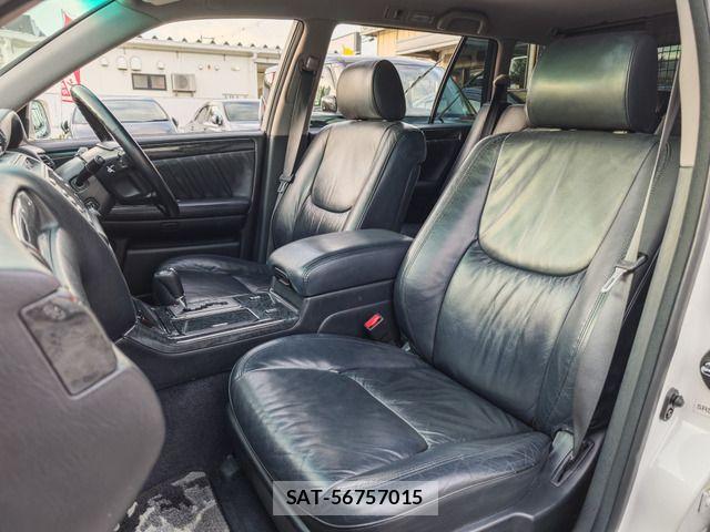 Toyota CROWN ESTATE 2001-10 8411771-12