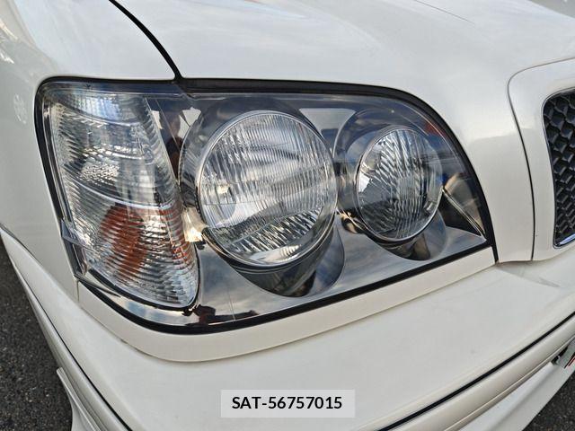 Toyota CROWN ESTATE 2001-10 8411771-18
