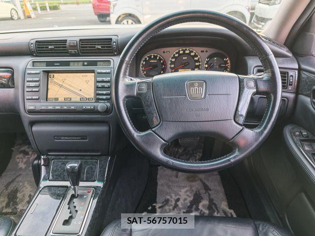 Toyota CROWN ESTATE 2001-10 8411771-4