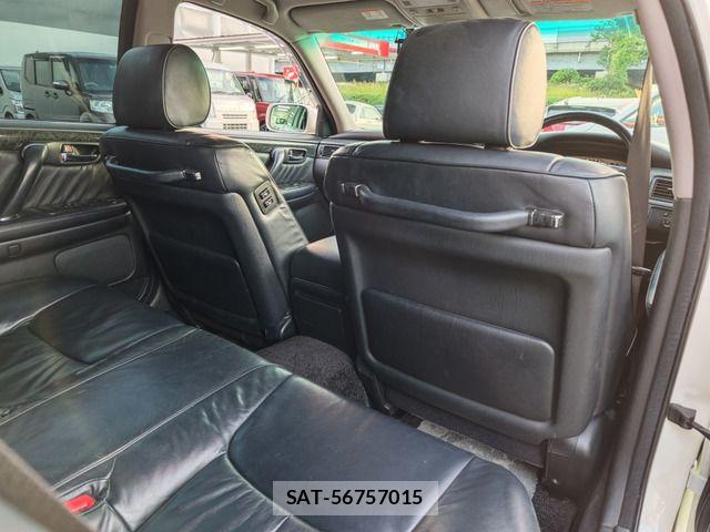 Toyota CROWN ESTATE 2001-10 8411771-7