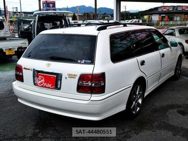 Toyota CROWN ESTATE 2003-10 8879212-1