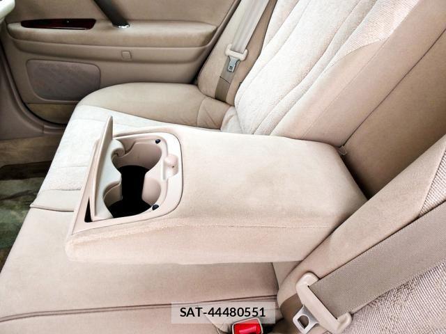 Toyota CROWN ESTATE 2003-10 8879212-26