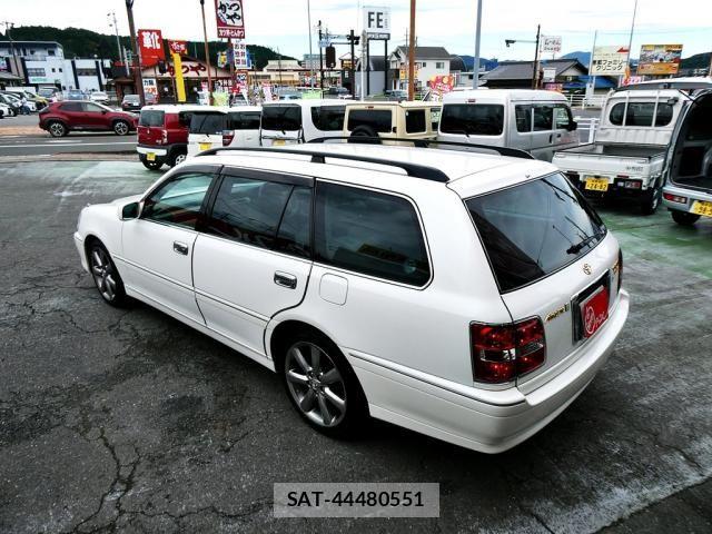 Toyota CROWN ESTATE 2003-10 8879212-28