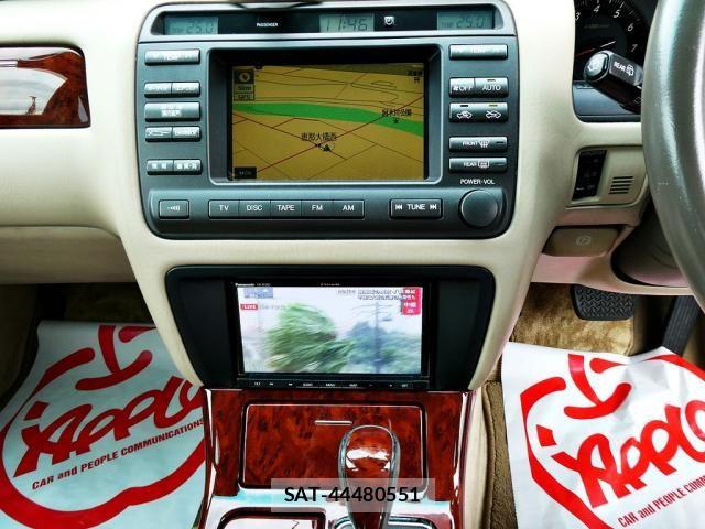 Toyota CROWN ESTATE 2003-10 8879212-29
