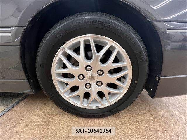 Toyota CROWN ESTATE 2006-06 8879213-11