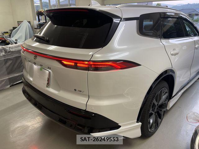 Toyota CROWN ESTATE 2025-06 1121636-8