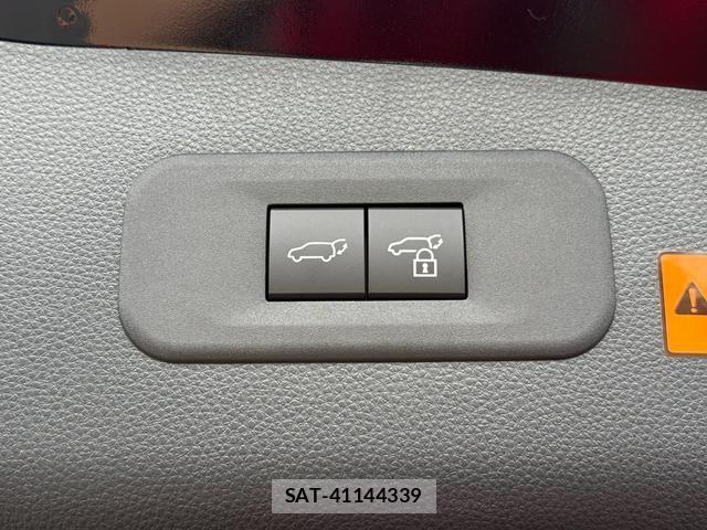Toyota CROWN ESTATE 2025-08 1281007-9
