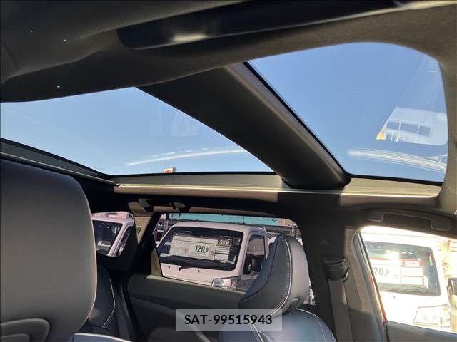 Toyota CROWN ESTATE 2025-06 3013852-12