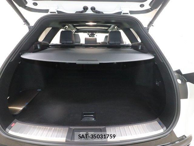 Toyota CROWN ESTATE 2025-11 3766827-13