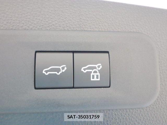 Toyota CROWN ESTATE 2025-11 3766827-17