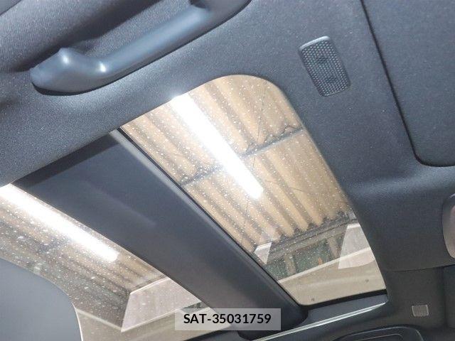 Toyota CROWN ESTATE 2025-11 3766827-6