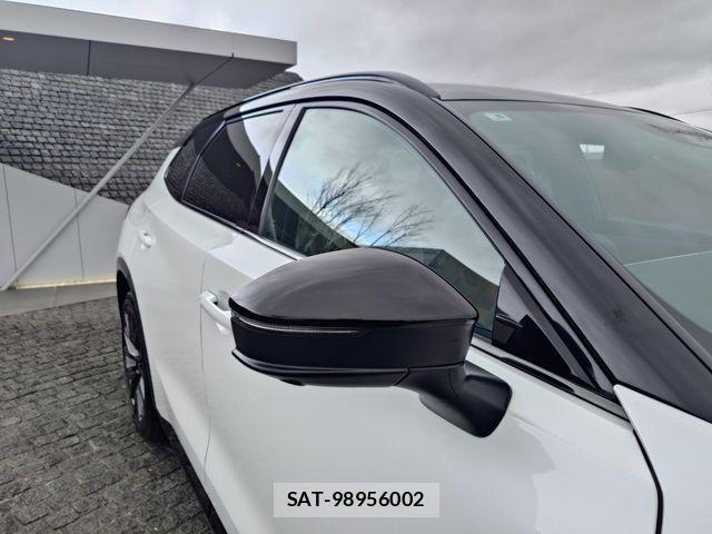 Toyota CROWN ESTATE 2025-08 3933618-4