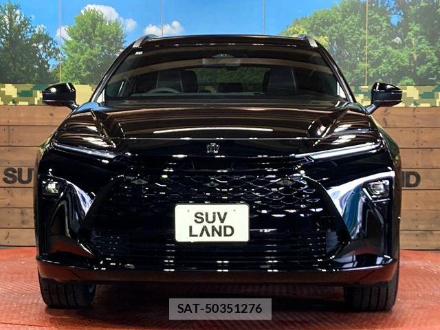 Toyota CROWN ESTATE 2025-11 5863452-13
