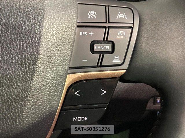 Toyota CROWN ESTATE 2025-11 5863452-4