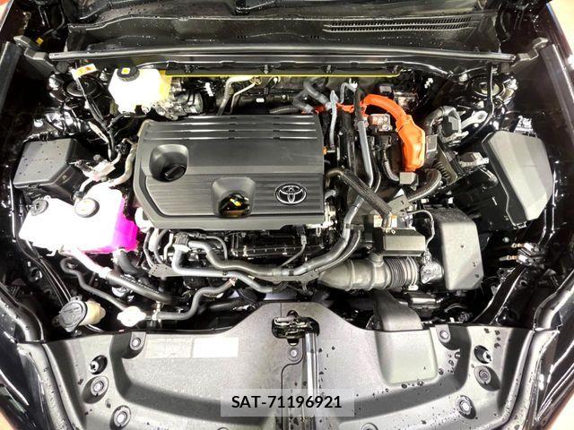 Toyota CROWN ESTATE 2025-07 6611191-18