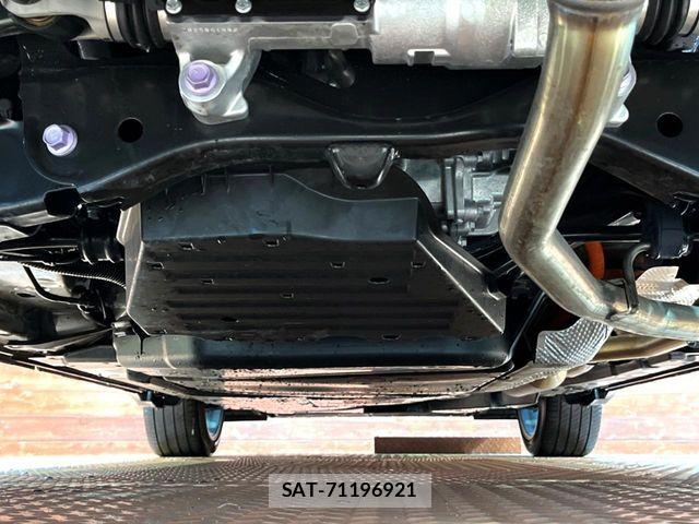 Toyota CROWN ESTATE 2025-07 6611191-19